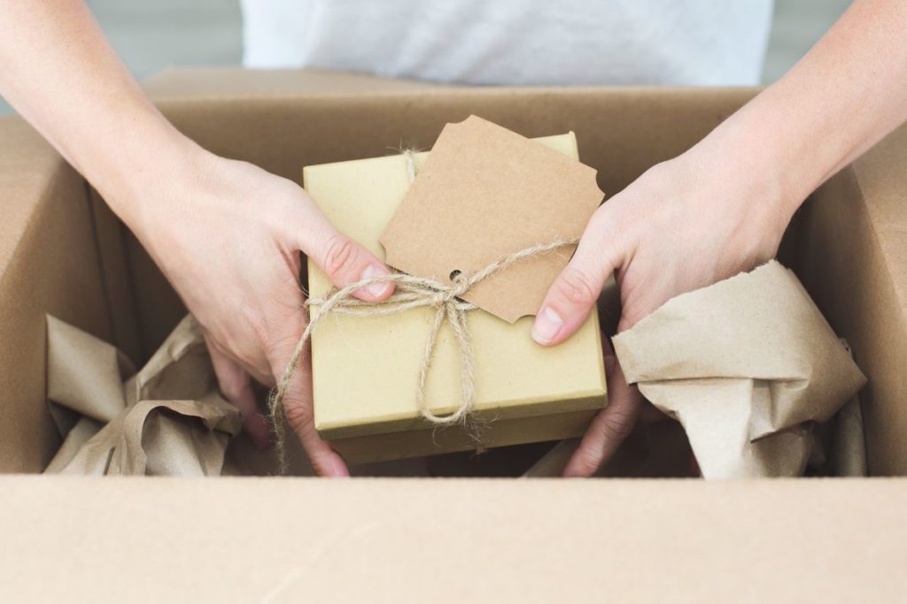 Three Tips for Choosing a Packing Tape Company